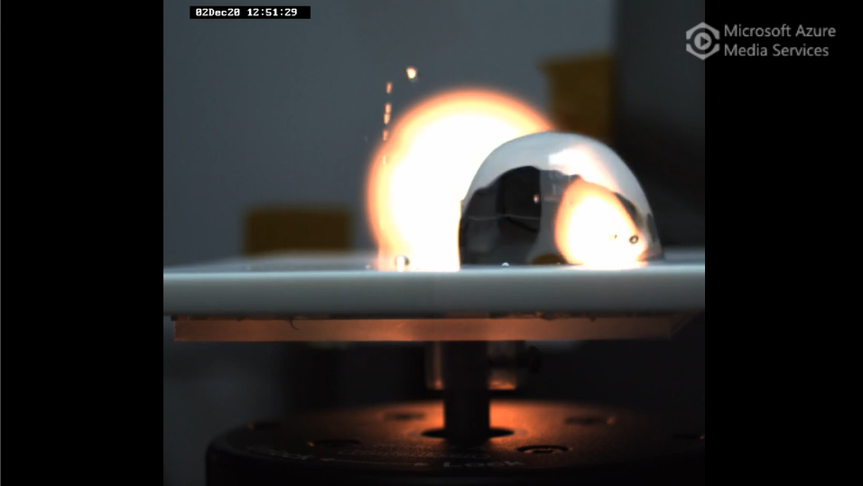 Droplets merge during an experiment on the ISS