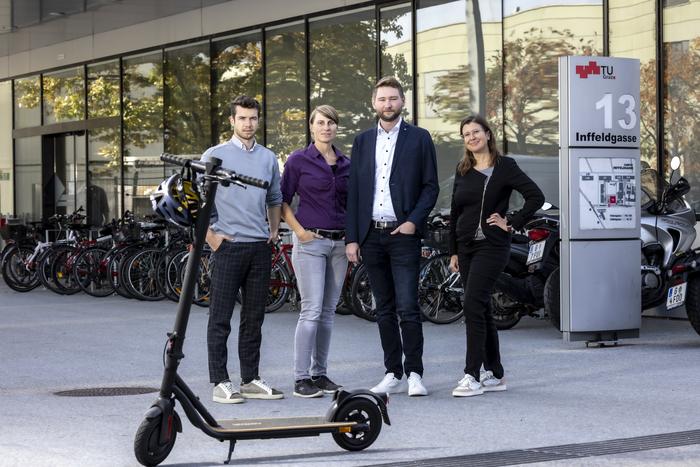 The project SURF team (from left): Martin Schachner, Desiree Kofler, project leader Christoph Leo and research team leader Corina Klug from the Vehicle Safety Institute at TU Graz