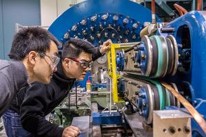 Inspecting superconducting cable
