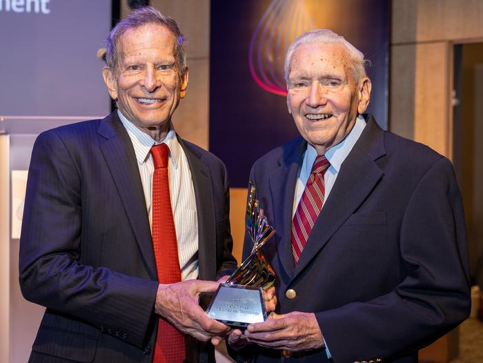 F. William Studier receives the 2024 Richard N. Merkin Prize in Biomedical Technology