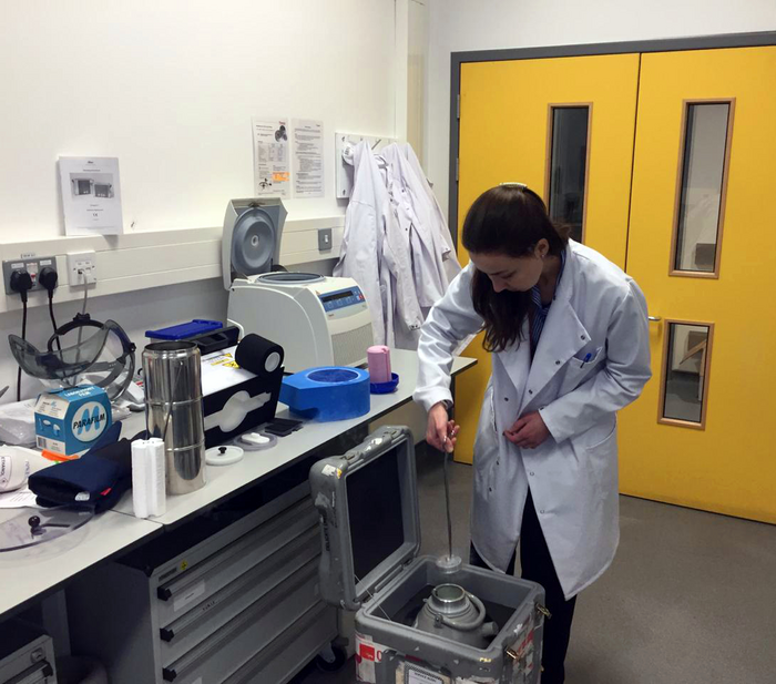 Image2 Lizelle Lubbe working on cryo-EM grids of ACE.