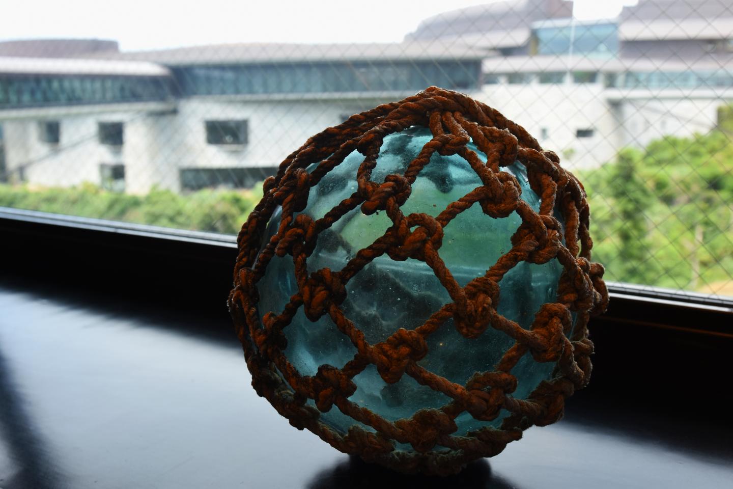 日本製のガラスの「浮き球」