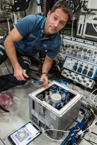 ESA astronaut Thomas Pesquet installs MME-2