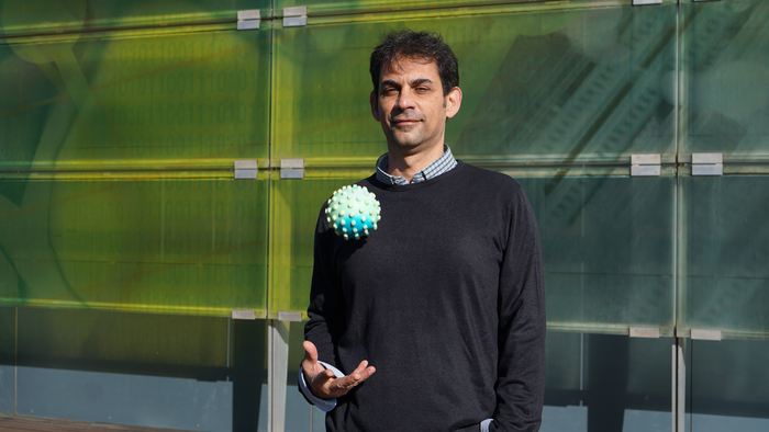 Marcos de la Peña, at the IBMCP (UPV-CSIC)