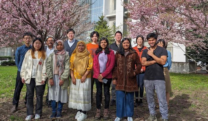 Members of the Laboratory of Photonic Nanomaterials, Research Institute of Electronic Science, Hokkaido University