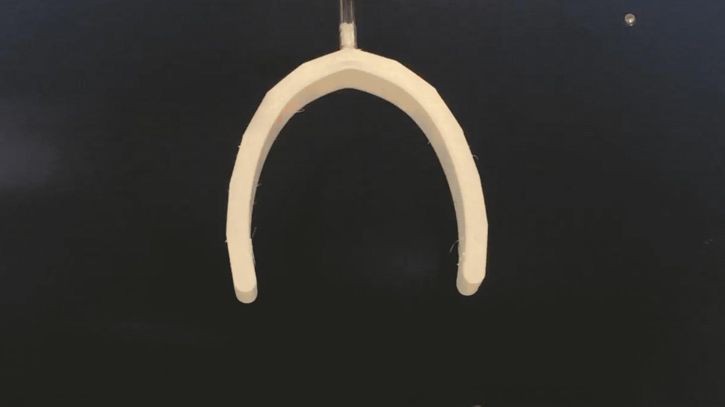 Metamaterial Robot Claw