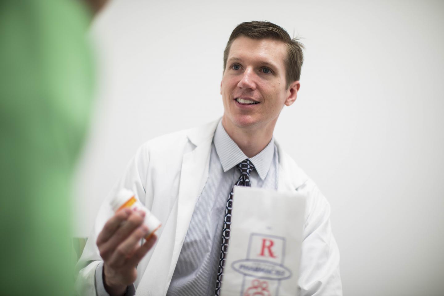 Pharmacist Jesse Wisniewski, PharmD, Cedars-Sinai Medical Center