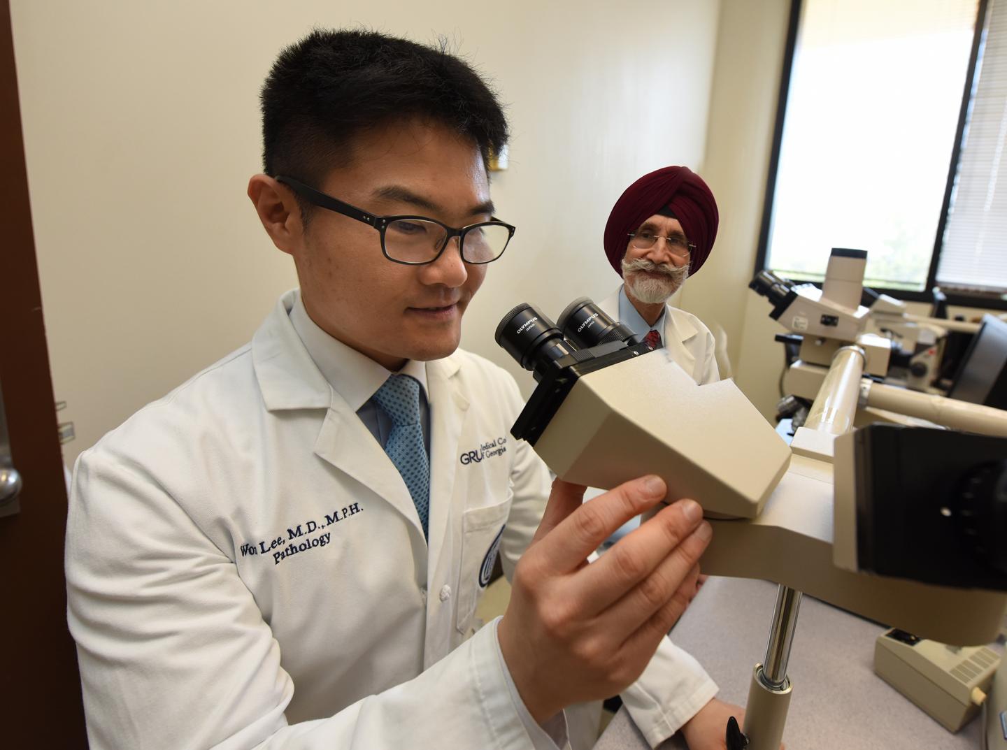 Drs. Won S. Lee and Gurmukh Singh, Medical College of Georgia at Augusta University