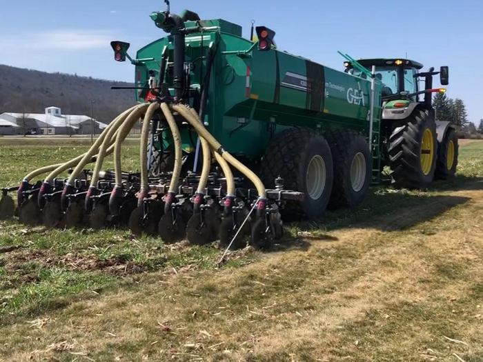 A dairy manure tanker