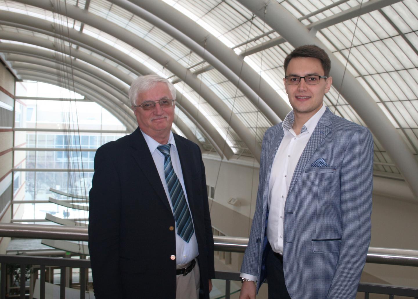 Utah State University Chemists Alex Boldyrev and Ivan Popov