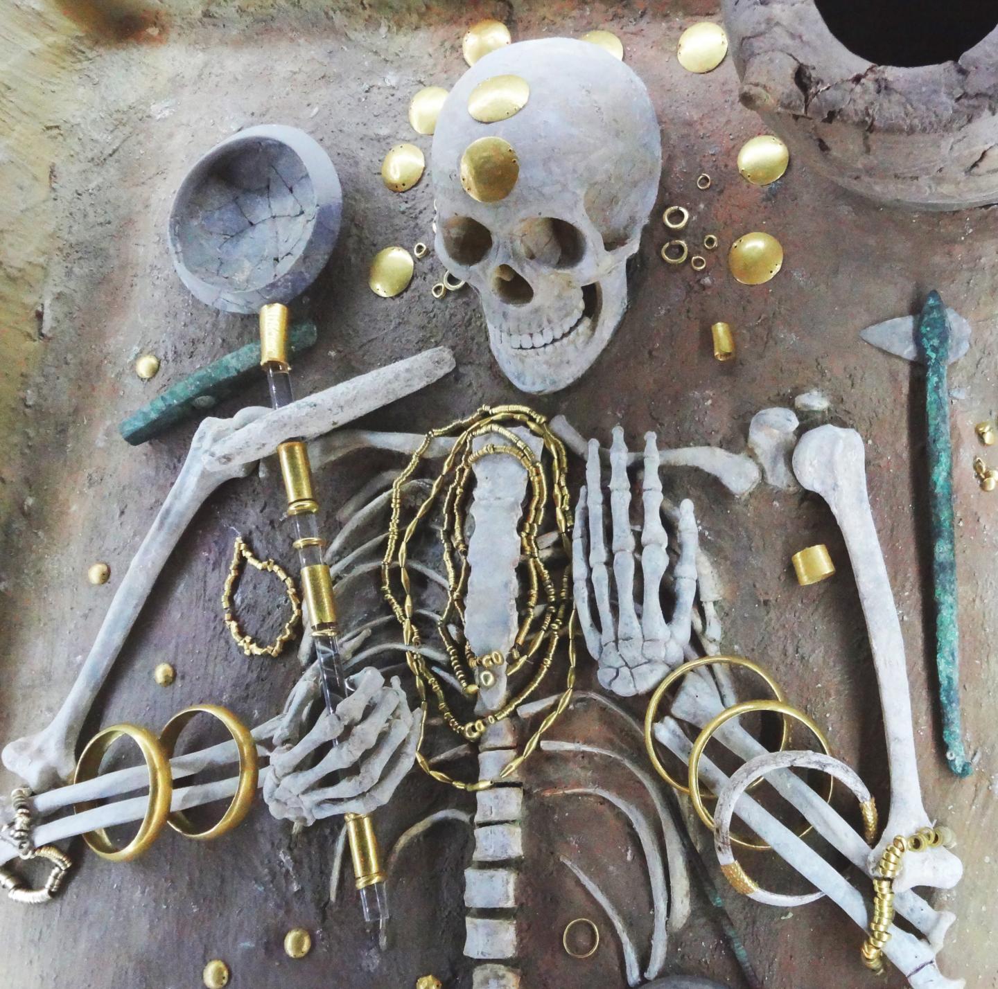 Gold from the Richest Grave in the Cemetery at the 5th Millennium Site of Varna, Bulgaria