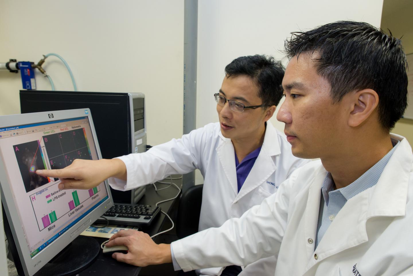 NTU Assoc Prof Zhang and Zhang Qichun and Assoc Prof Joachim Loo