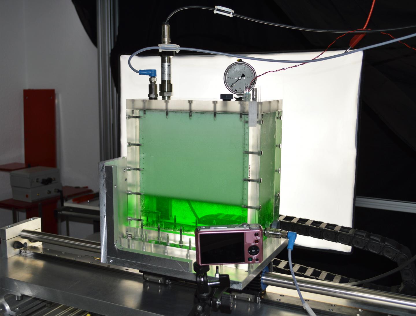 Volcano in a Lab, the Experimental Set-Up