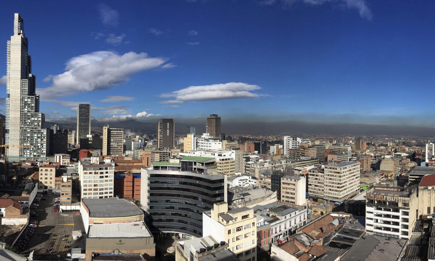 The sky over Bogot&aacute;