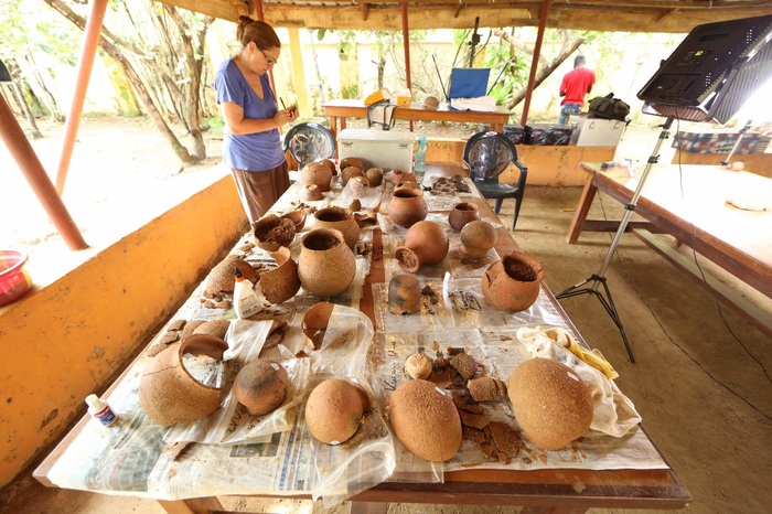 Excavated Nok vessels