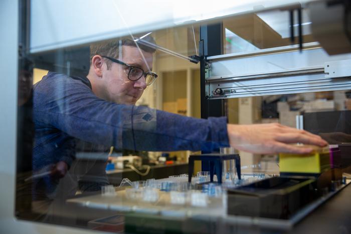 VIRUSES [IMAGE] | EurekAlert! Science News Releases