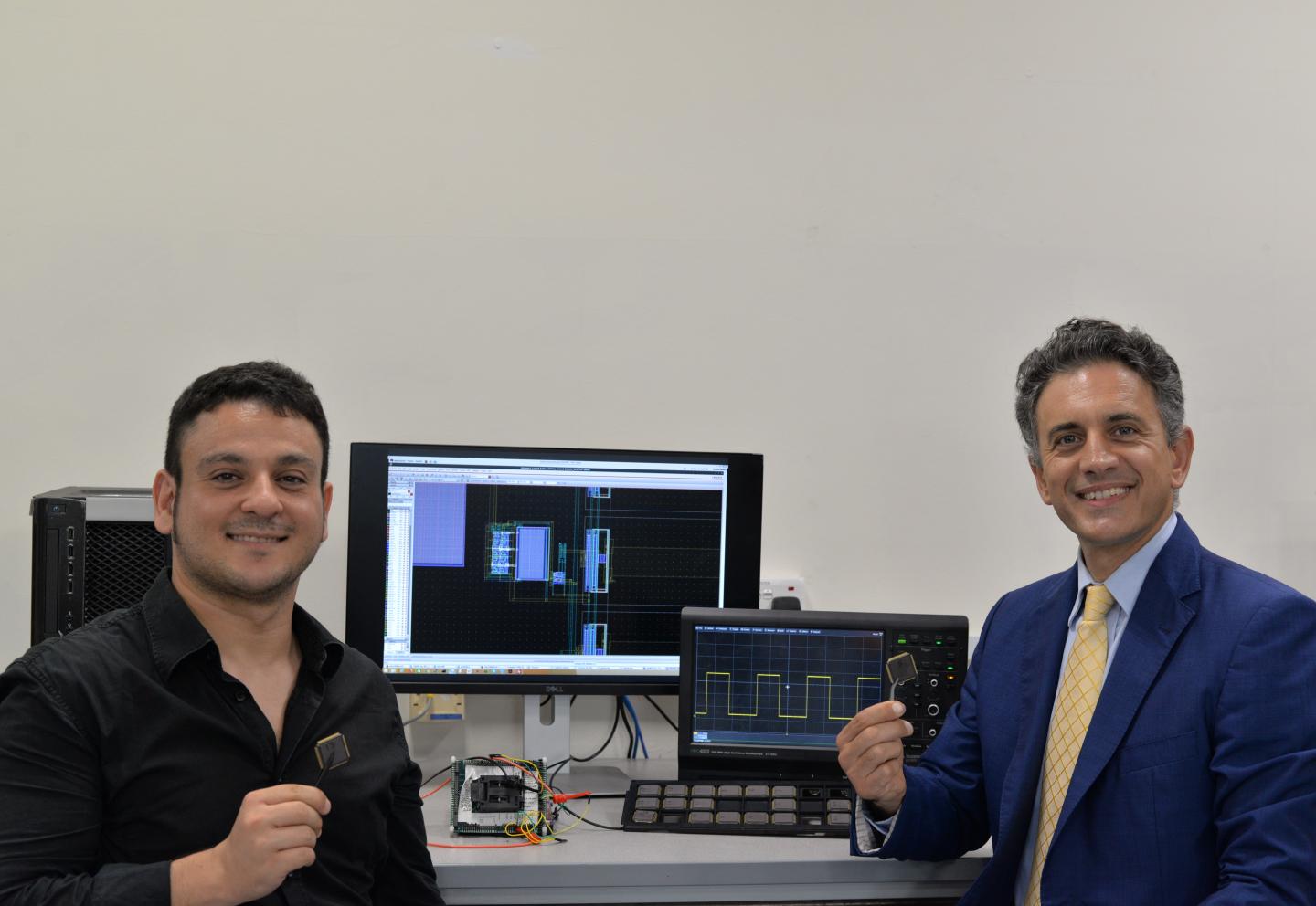 NUS Innovation Open Doors to Smaller, Cheaper and Long-Lasting IoT Sensors