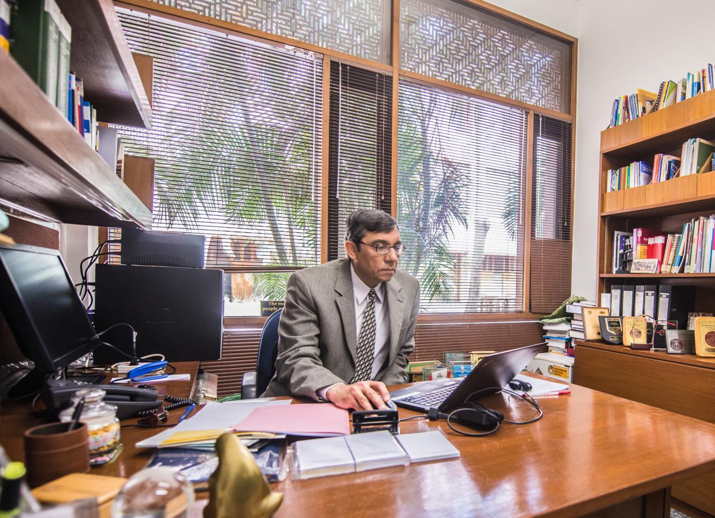 Zulfiqar A Bhutta, Aga Khan University