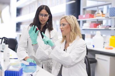 Rebecca Delconte and Dr. Priyanka Sathe, Walter and Eliza Hall Institute