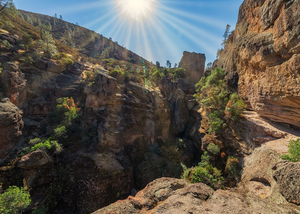 Los Alamos scientists use 17 years of data to see patterns in rocks’ responses and bridge key gap between lab, earth experiments