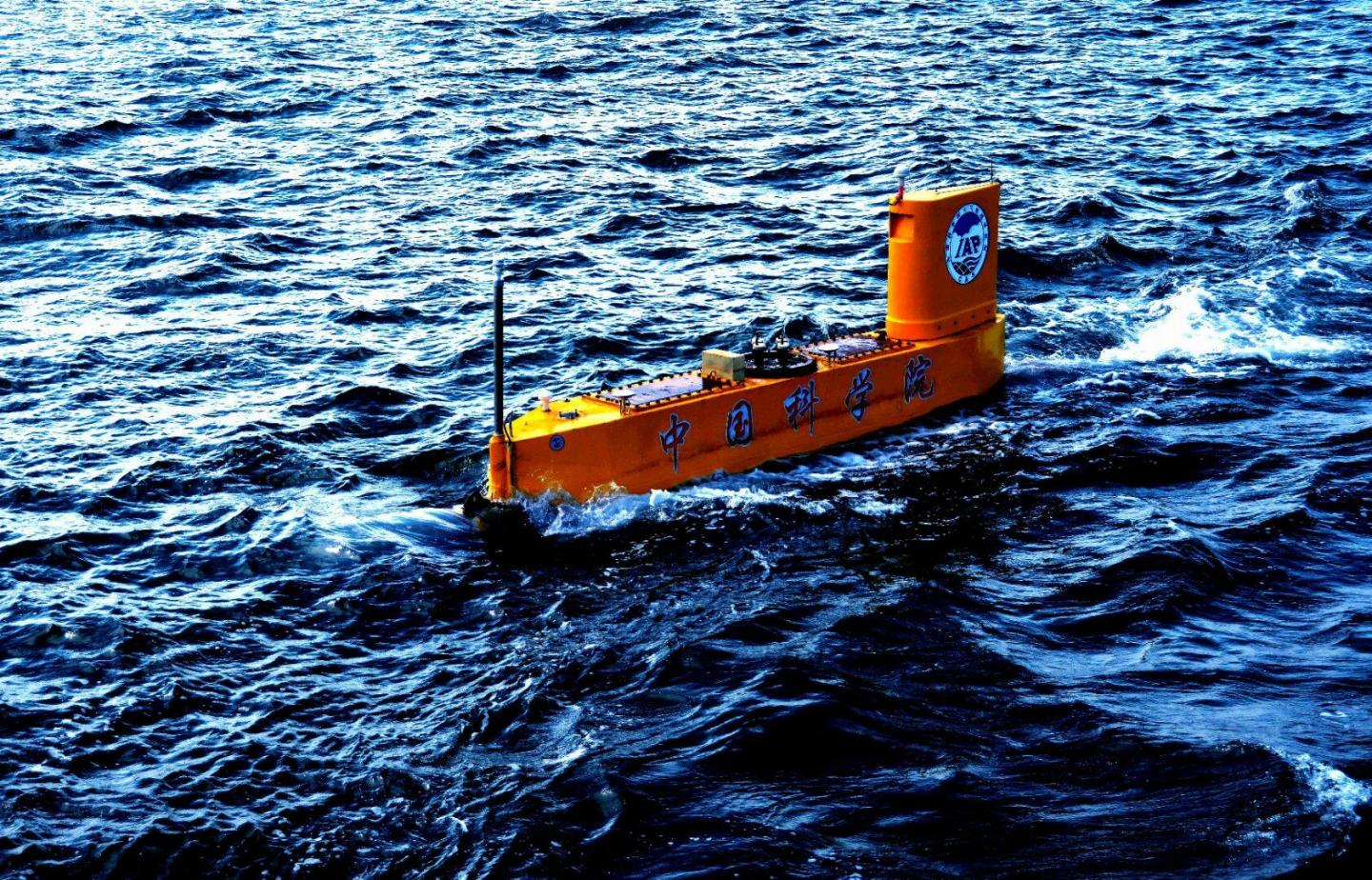 Unmanned Semi-Submersible Vehicle