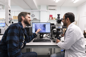 Dr Conor Boland and Adel Aljarid in the lab at University of Sussex
