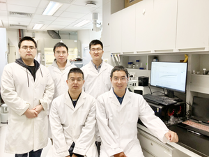 Dr Zeng Zhiyuan and his research group