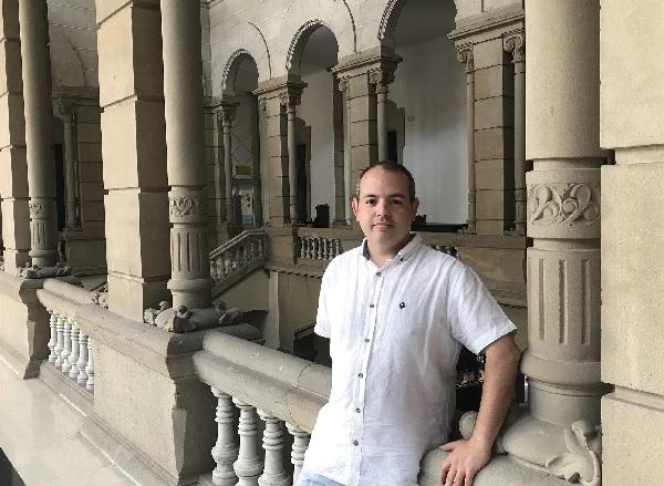 Dr. Isaac Almendros UB