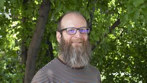 Utah State University Evolutionary Biologist Zachariah Gompert