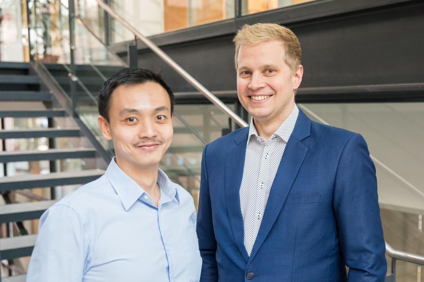 Researchers Kuan Yen Tan (lLft) and Mikko Möttönen (Right), Aalto University 