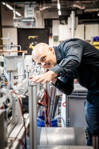 Inspired by the heart beat: Björn Hof in his lab at ISTA