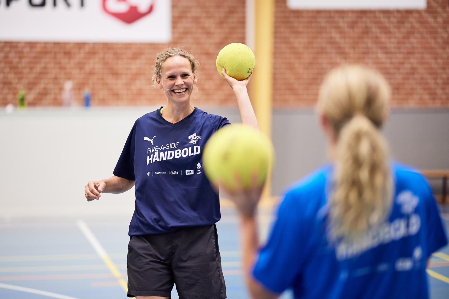 Female team handball player