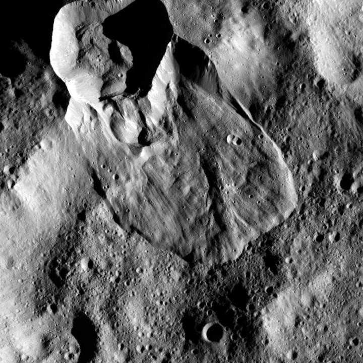 Type I Ceres Landslide