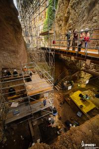 General view of the archaeological excavation work at the Sima del Elefante site (Sierra de Atapuerca, Burgos).