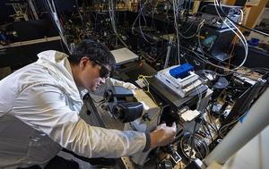 Laser room at Berkeley Lab’s Molecular Foundry