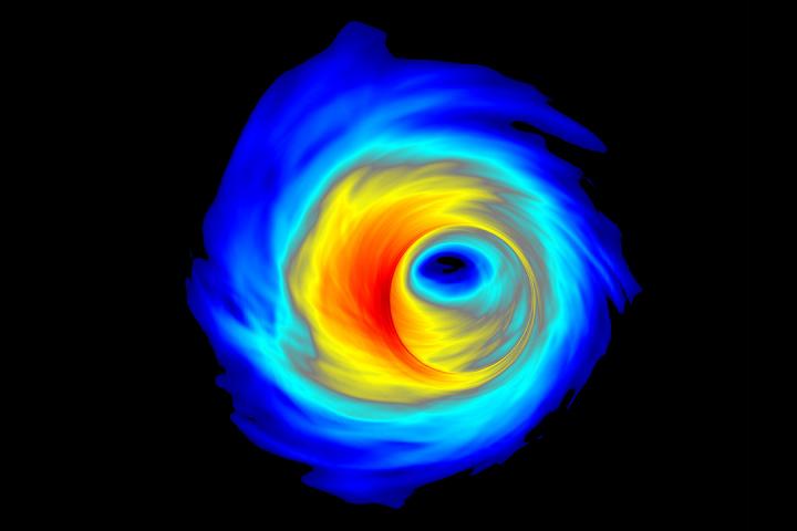 Simulation of An Accretion Disk Surrounding a Supermassive Black Hole