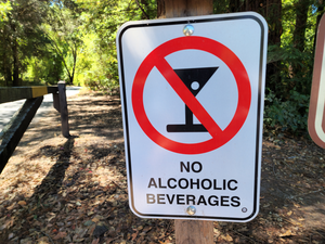 No Alcoholic Beverages