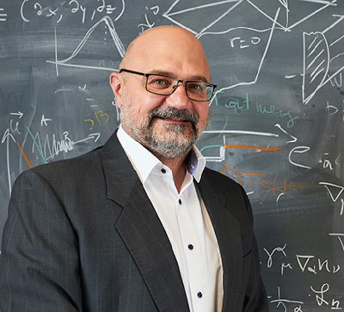 Prof. Dr. Luciano Rezzolla