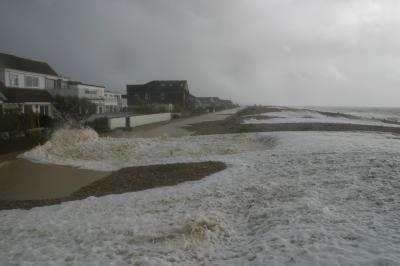 Flooding at Hayling Island 2005 (1 of 2)