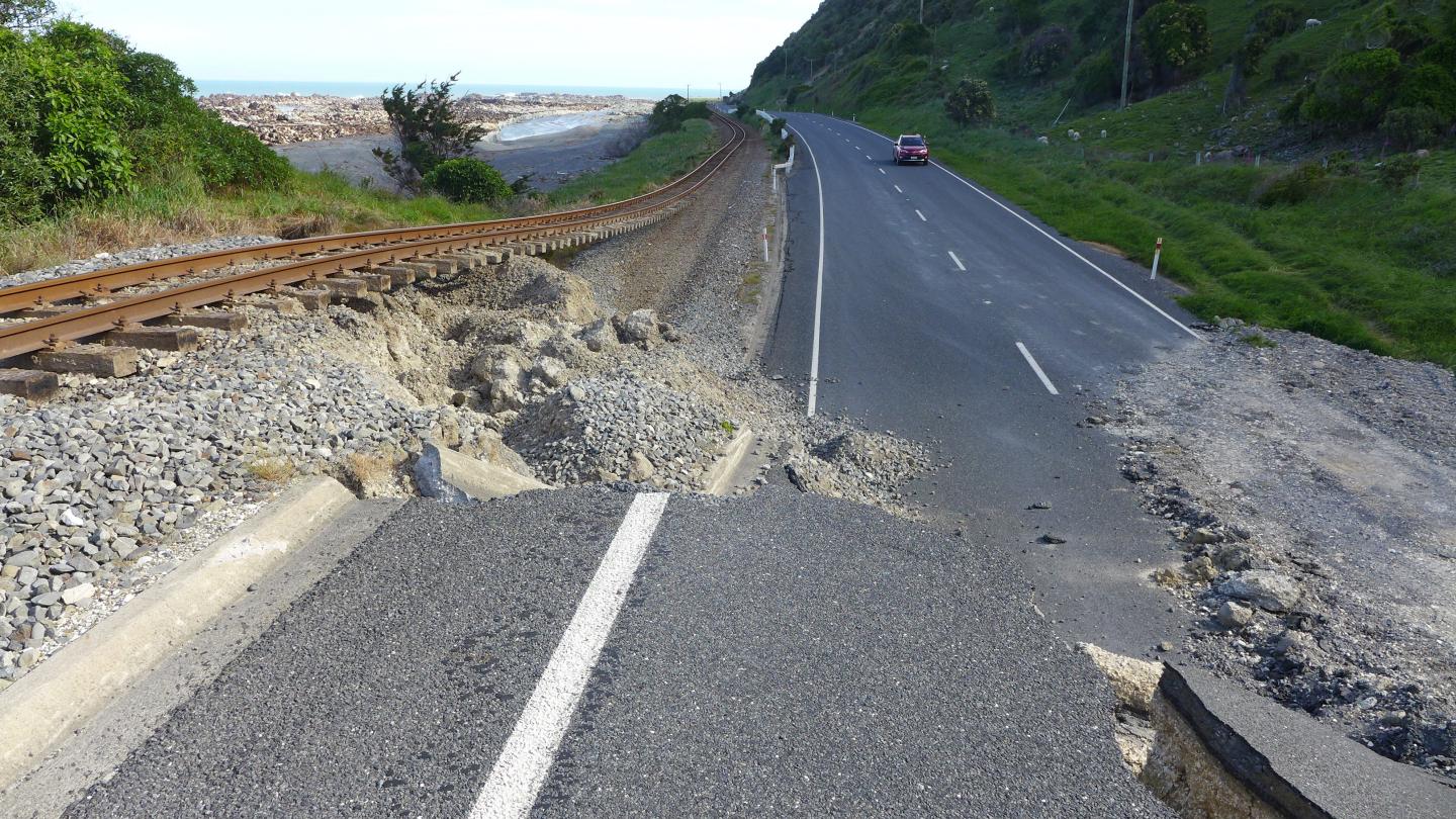 Complex New Zealand Quake May Make Us Rethink Current Hazard Models (4 of 6)