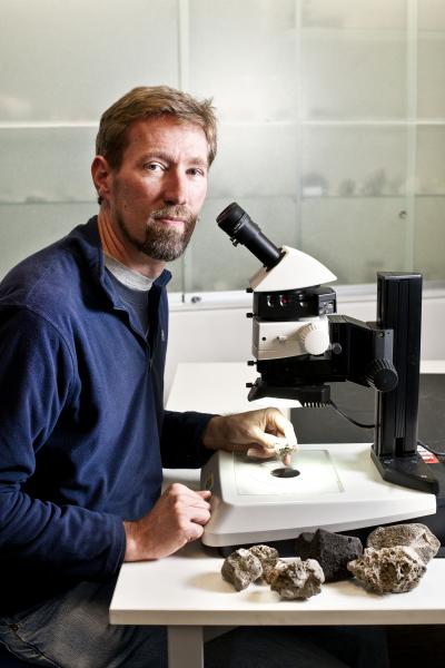  Dr. Scott Bryan, Queensland University of Technology