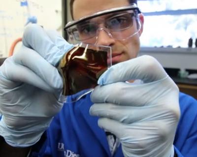 Molecularly Stretchable Electronics