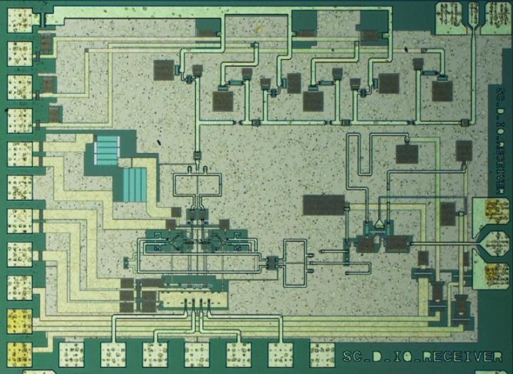 140 GHz Transmitter Chip