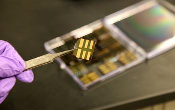 Researchers in Rhode Island and Nebraska Will Focus on the Development of Solar Cells