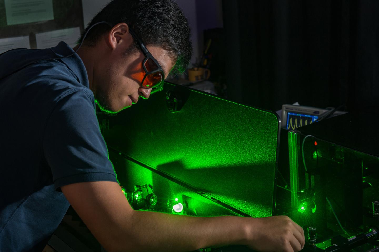 Chongyue Yi, Rice University