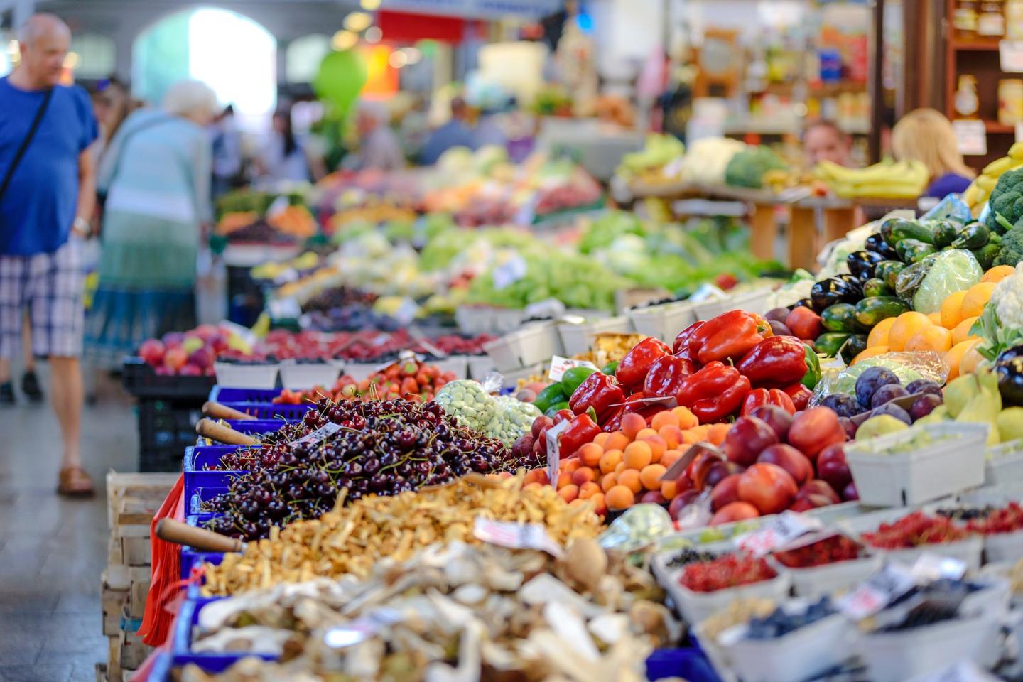 Healthy Food in a Marketplace