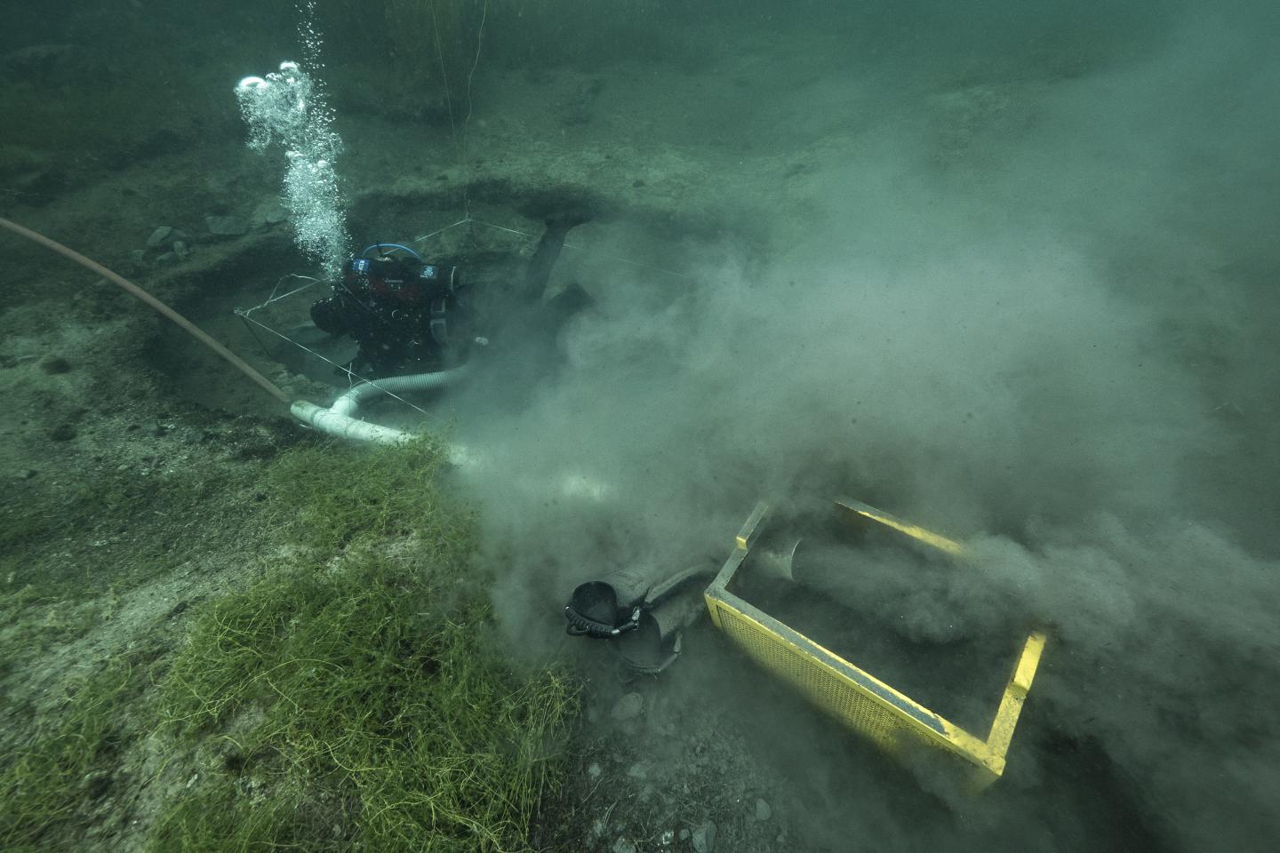 Underwater Excavation Unit