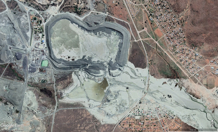 Post-failure satellite image of the Jagersfontein dam