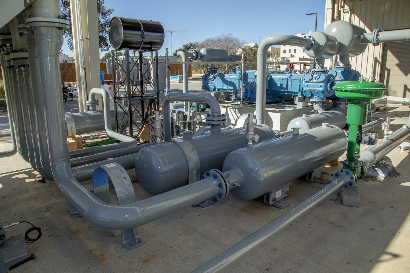 Reciprocating Compressor [IMAGE] | EurekAlert! Science News Releases