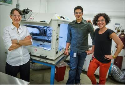  Delia Milliron, Guillermo Garcia, and Anna Llord&#233;s, DOE/Lawrence Berkeley National Laboratory 